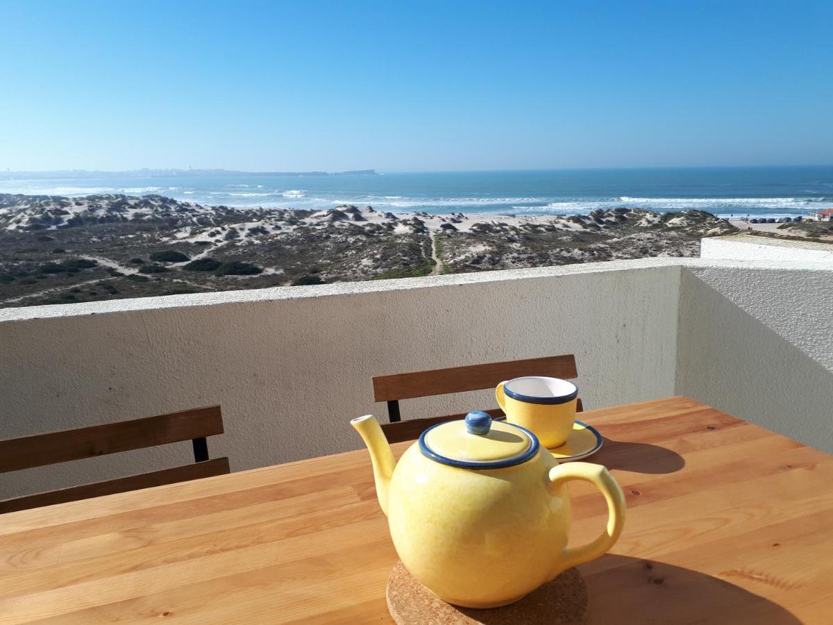 Maresia - Beachfront Peniche Apartment Exteriör bild