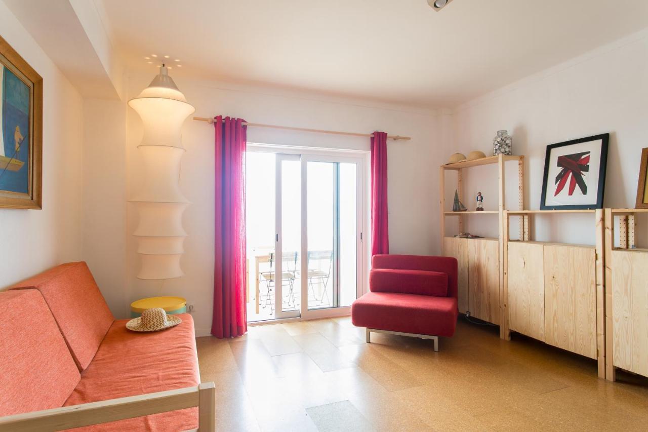 Maresia - Beachfront Peniche Apartment Exteriör bild